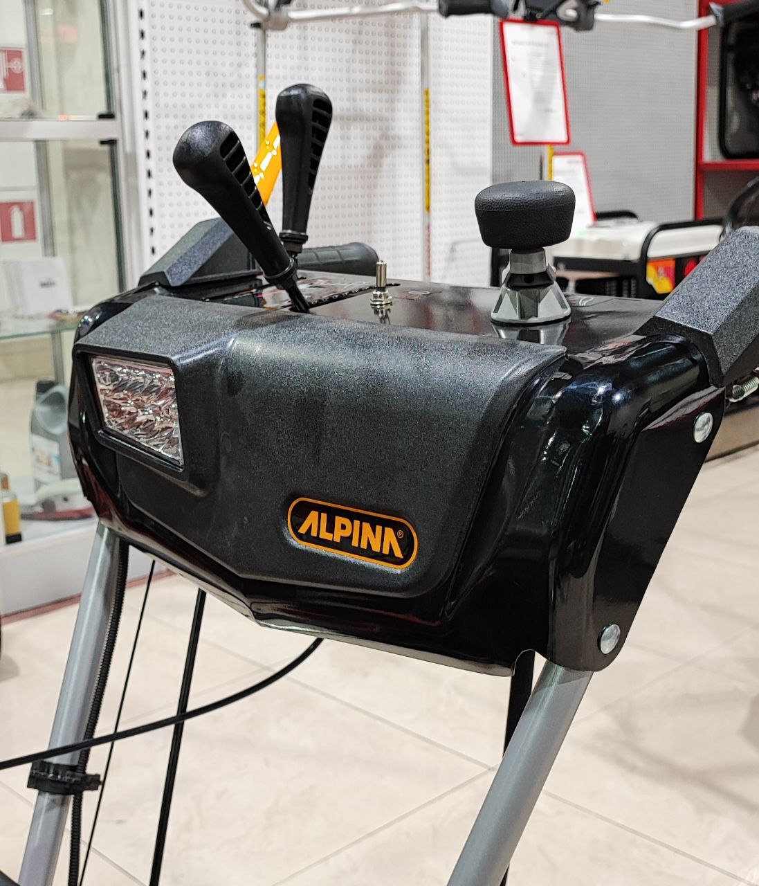 Бензомоторный снегоуборщик Alpina by Stiga AS 62P (5) в Агиделе